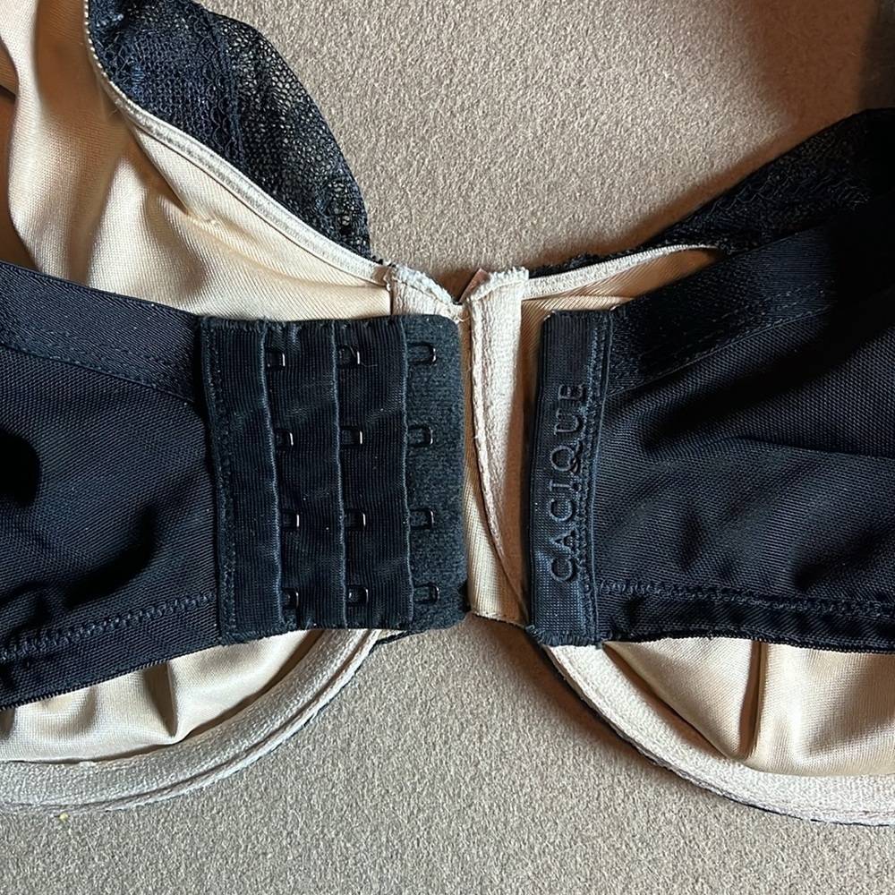 Cacique Unlined Full Coverage Black Bra - 42DD - Picture 7 of 7